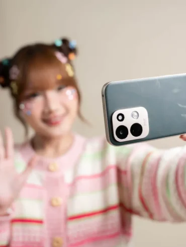 REDMI 17 50MP AI Dual Camera REDMI 17 50MP AI Dual Camera