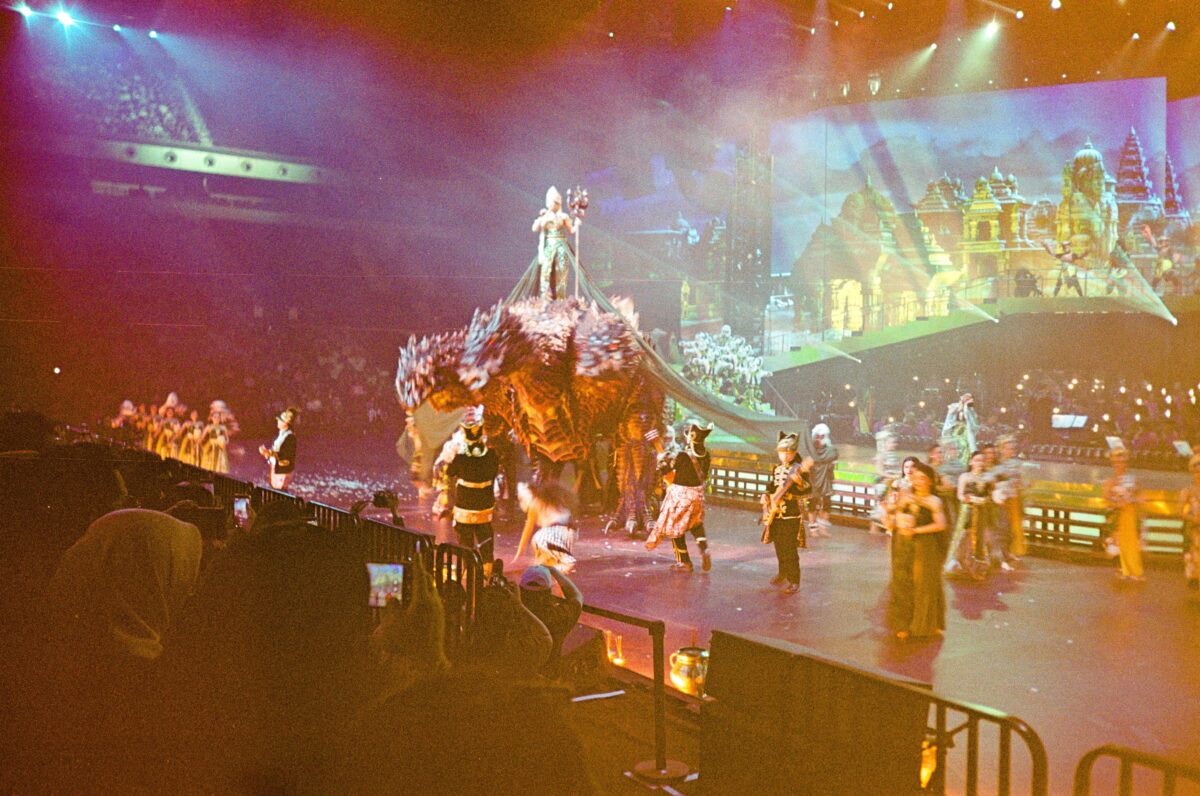 LOMOGRAPHY 11 pagelaran edit LOMOGRAPHY_11 pagelaran edit