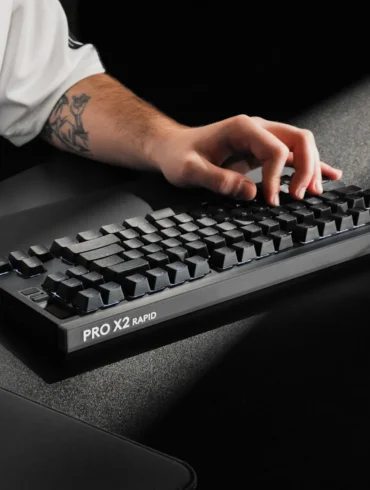 logitech G pro x2 rapid black gallery2 logitech G pro-x2-rapid-black-gallery2