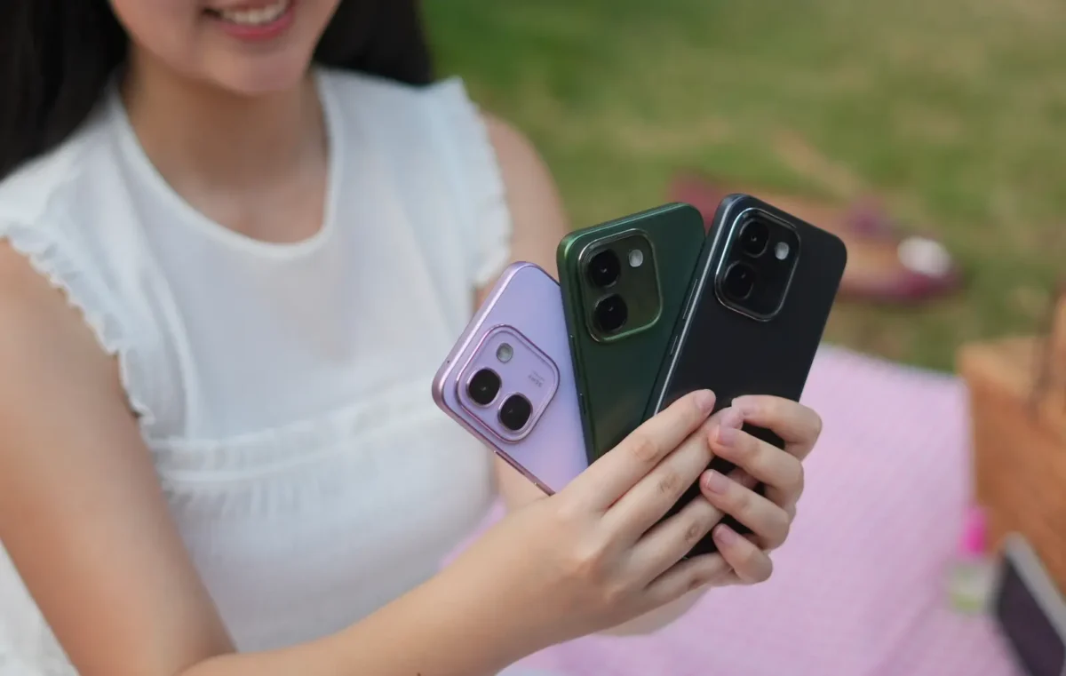 vivo v80 lite 5G warna Sand Pink , Emerald Green, dan Dawn Black