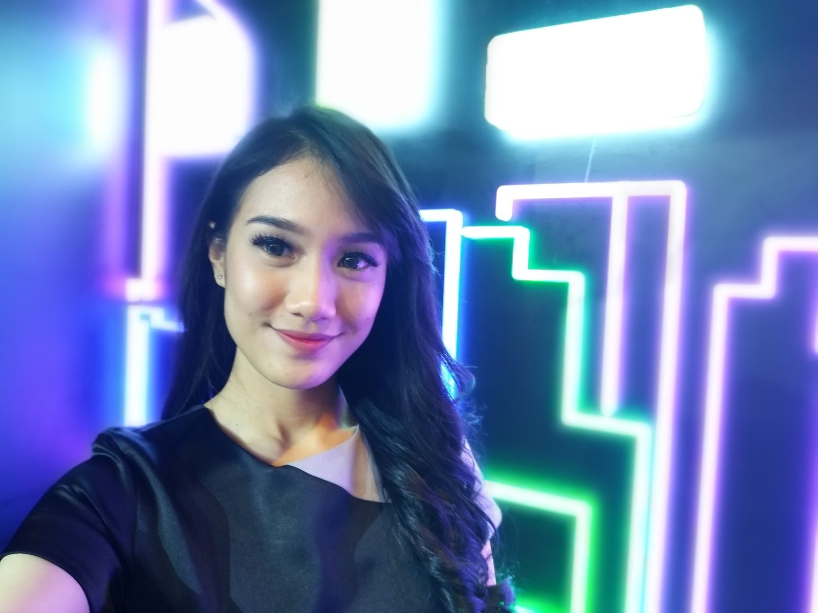 ASUS Zenfone 4 Selfie Pro - Foto 2