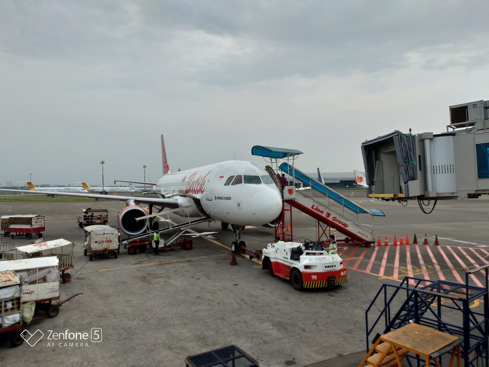 40376249570 ASUS ZenFone 5 - Foto 1