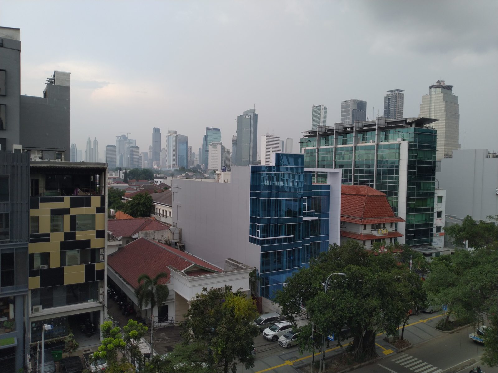 46147865762 Hasil Foto Asus ZenFone Max Pro M1 6 GB (7)