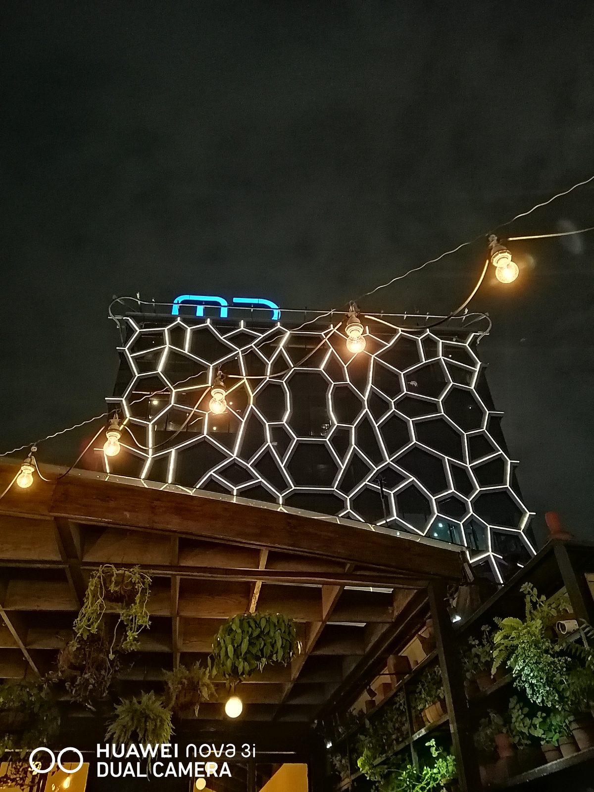 46002234482 Huawei Nova 3i Night Mode (6)