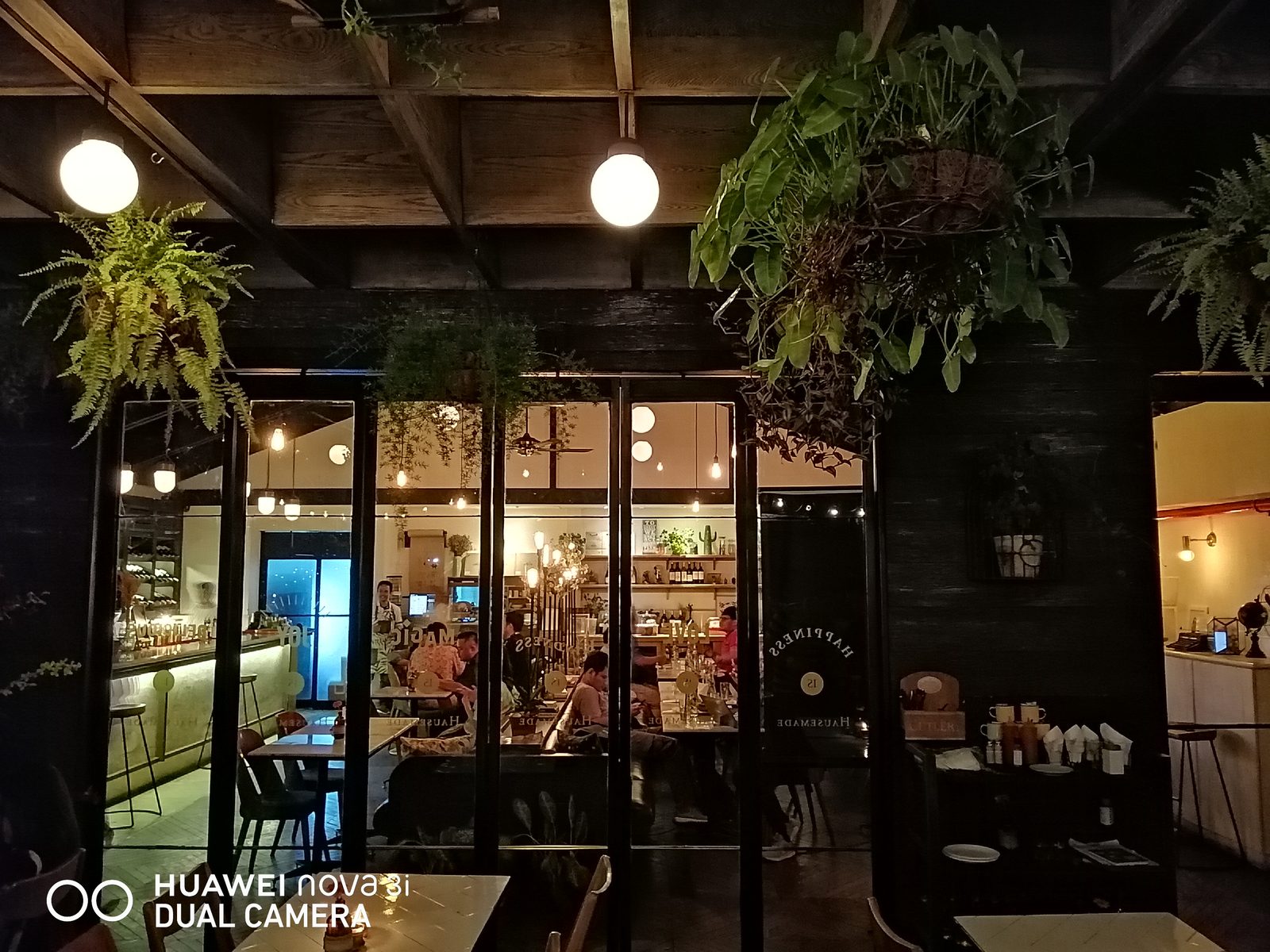 46002235092 Huawei Nova 3i Night Mode (4)