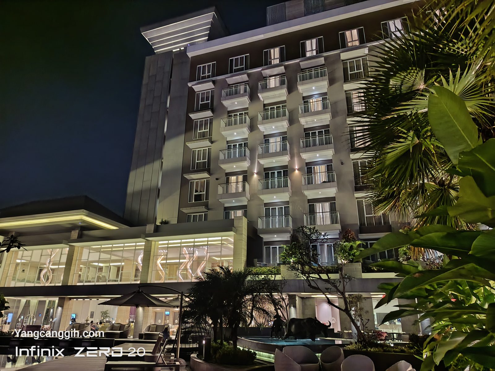 52660615171 Night Mode Infinix Zero 20 (7)