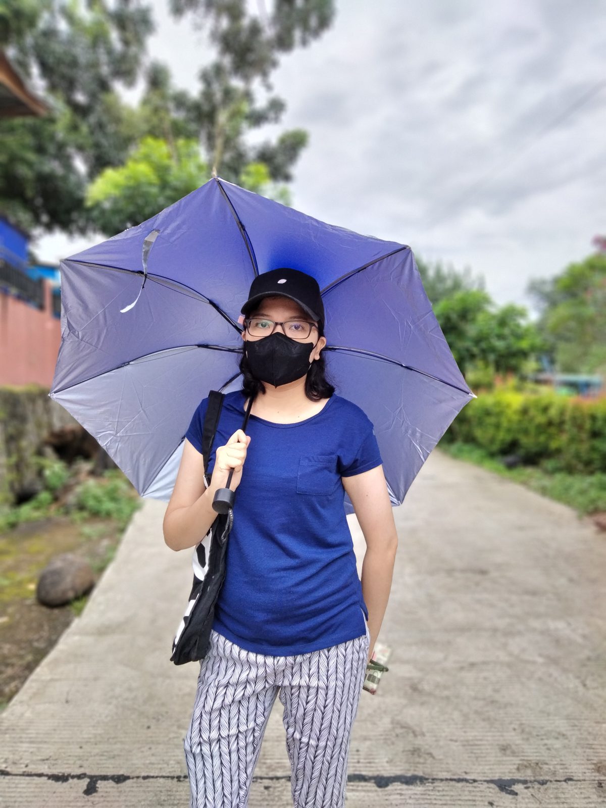 51921886505 OPPO A76 portrait mode