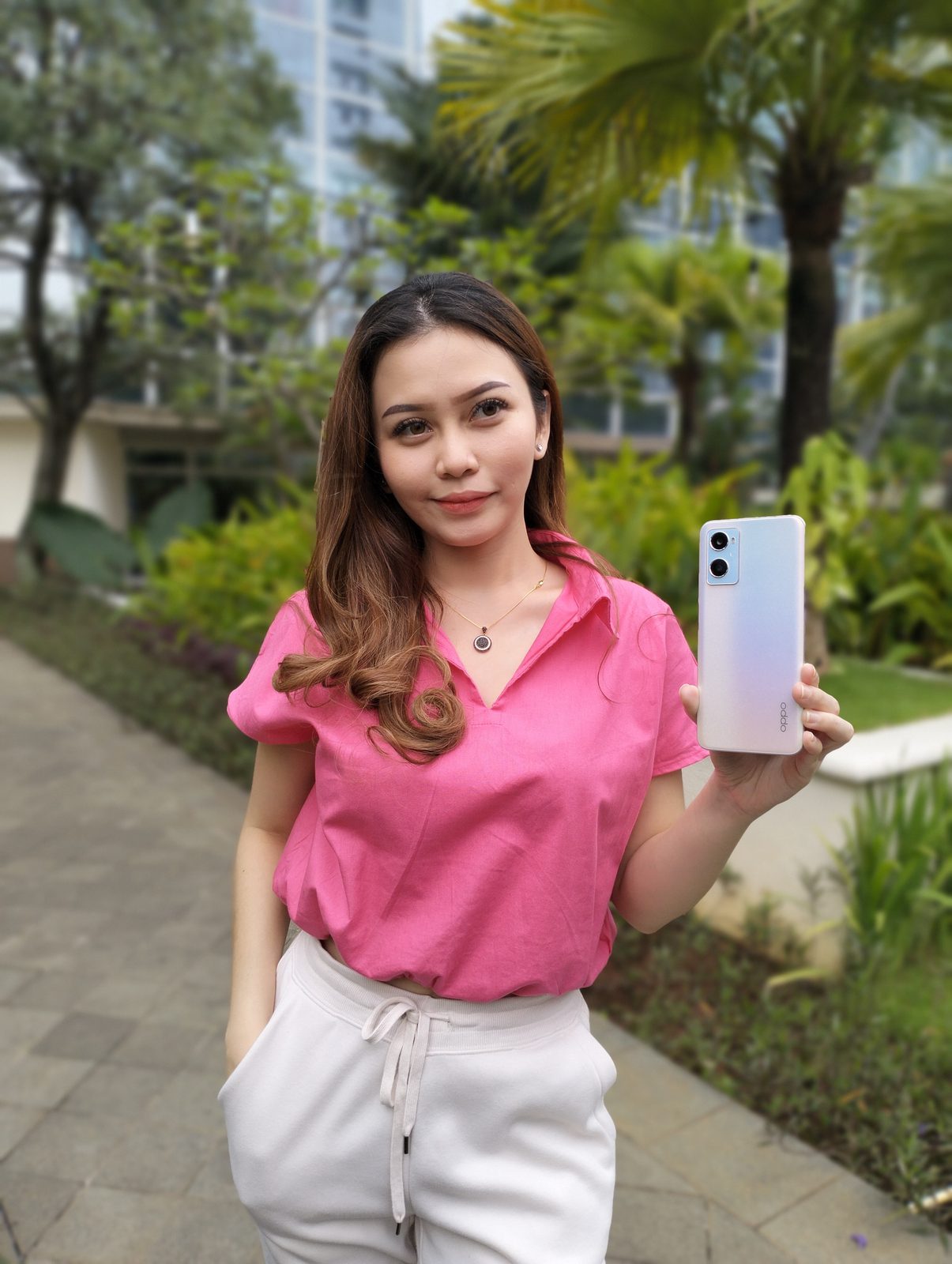 51981365999 portrait OPPO A96