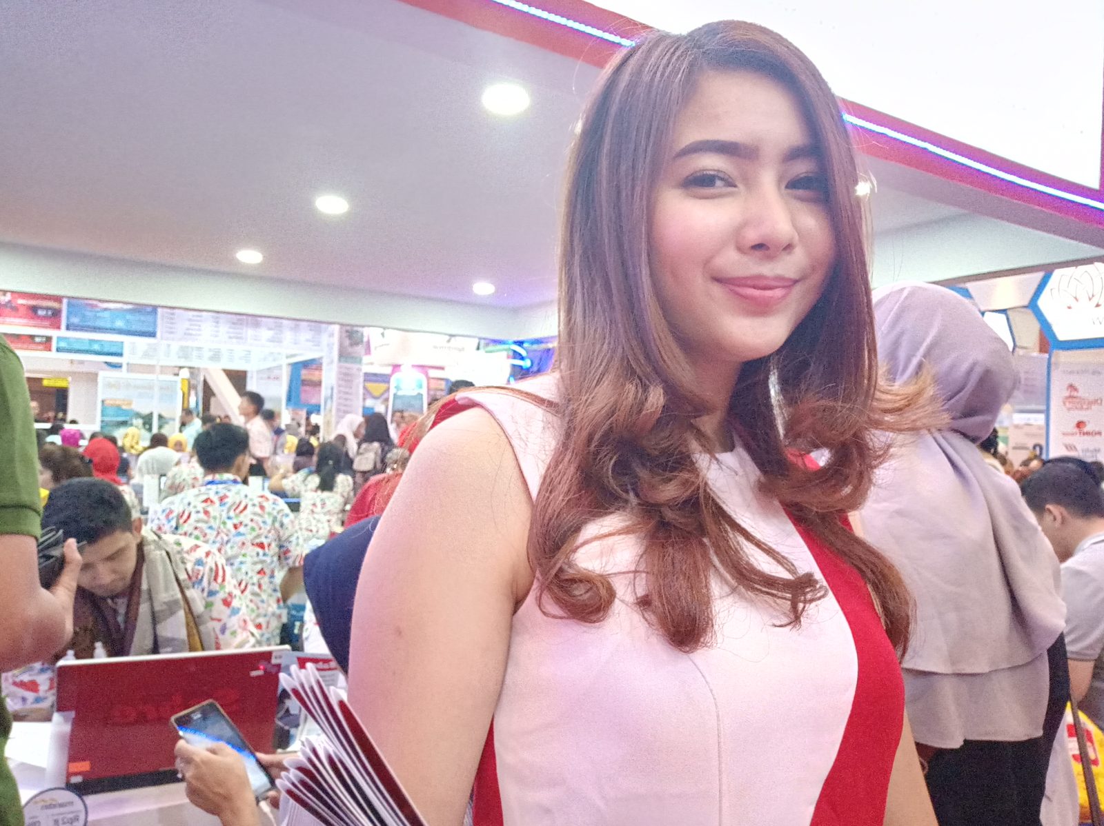 OPPO F7