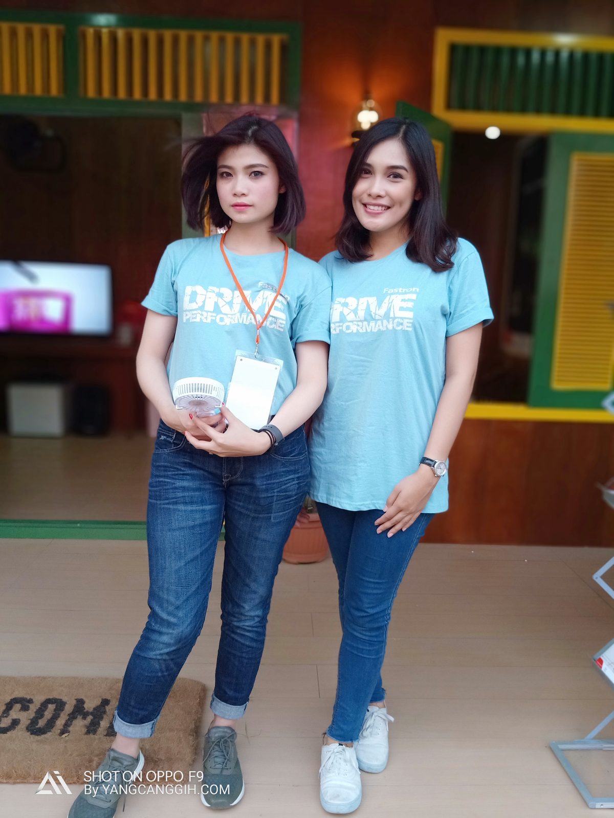 OPPO F9