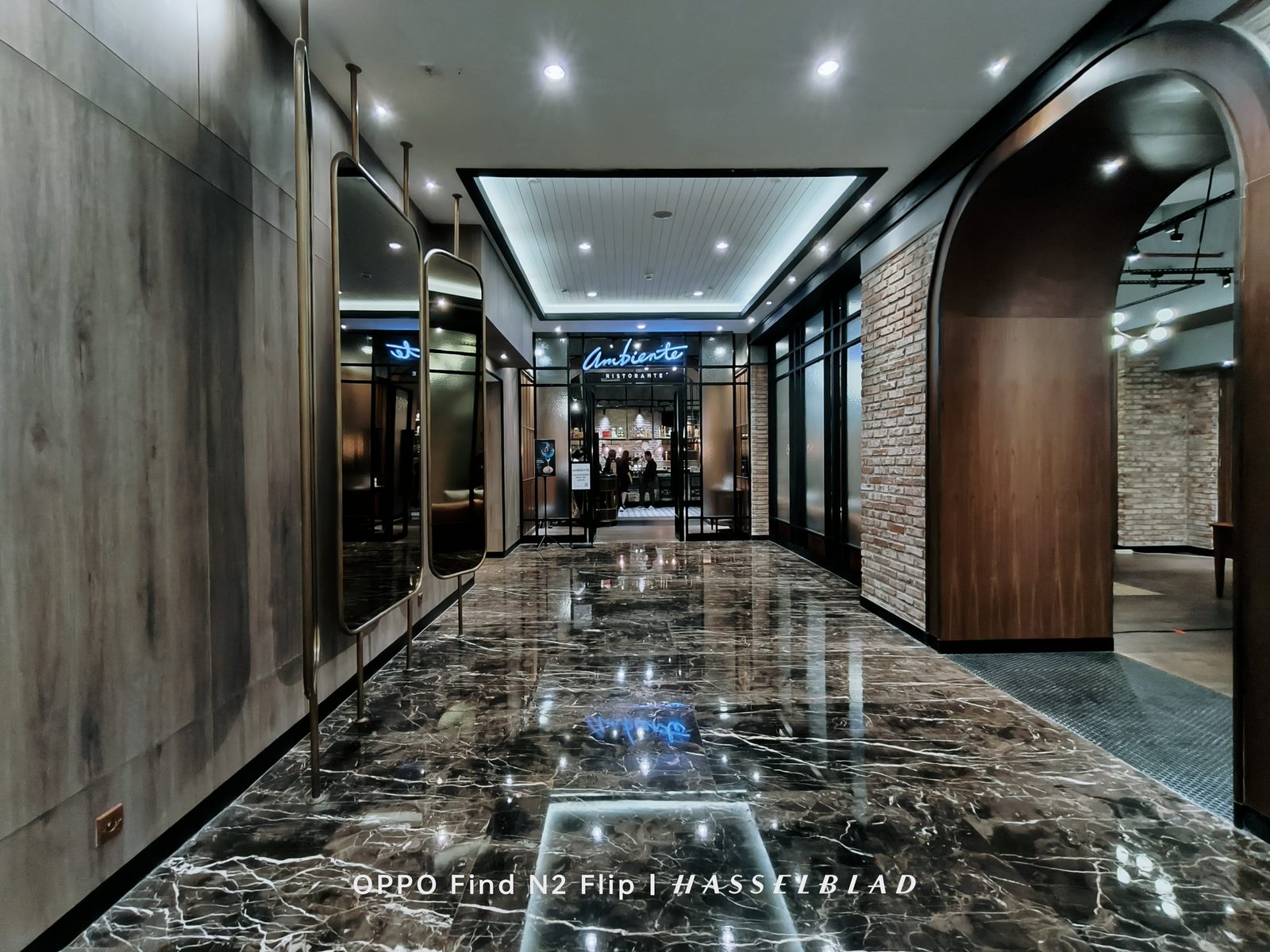 OPPO Find N2 Flip - Foto 12