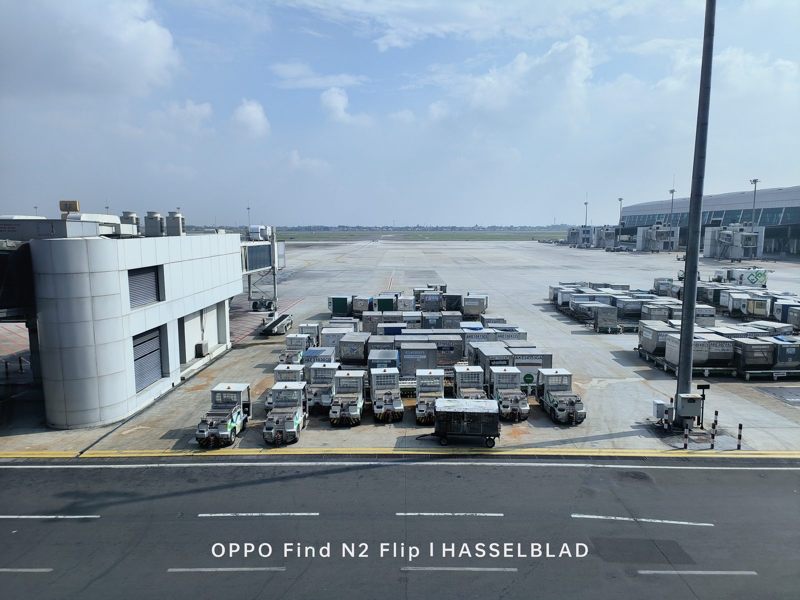 OPPO Find N2 Flip - Foto 14