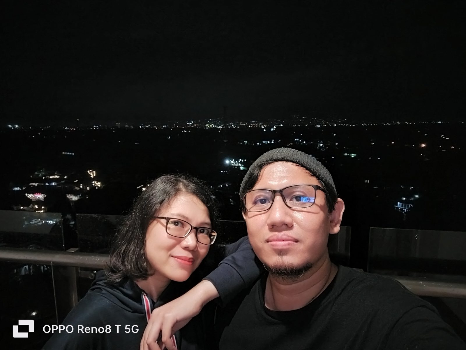 52774370913 Night Selfie (OPPO Reno8 T 5G)