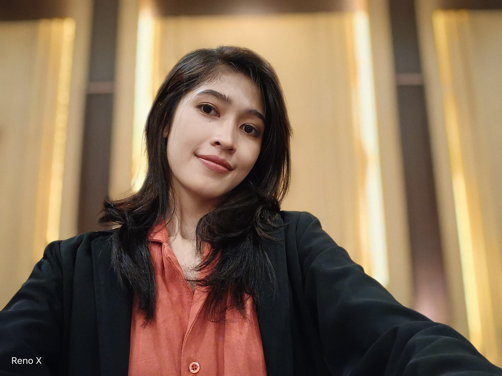 51854305220 Portrait OPPO Reno X (1)