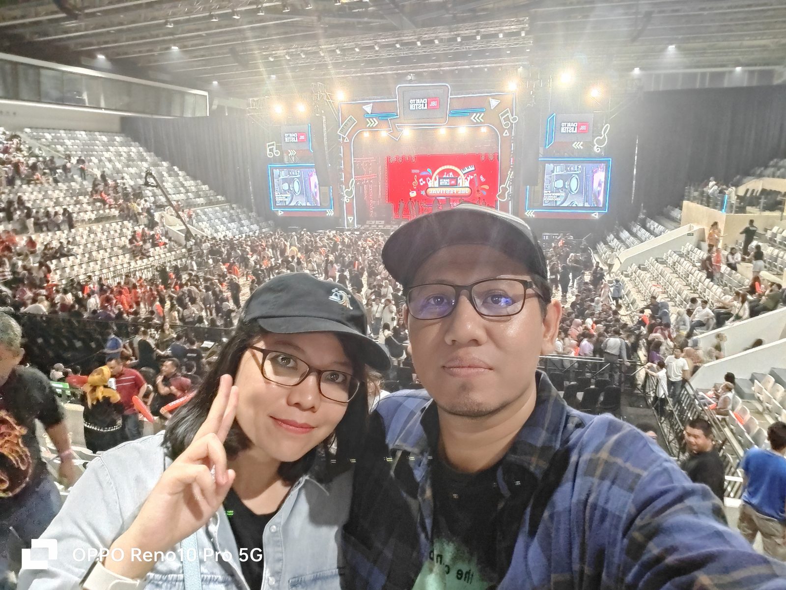 OPPO Reno10 Pro+ 5G - Foto 10