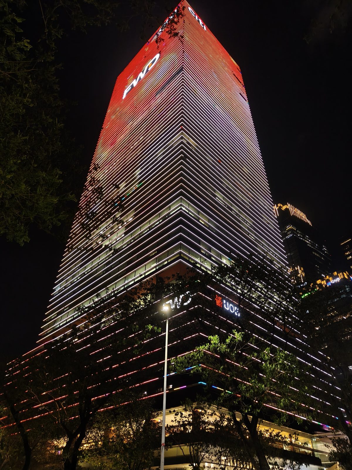 54758265040 OPPO Reno14 Pro 5G - Foto 17