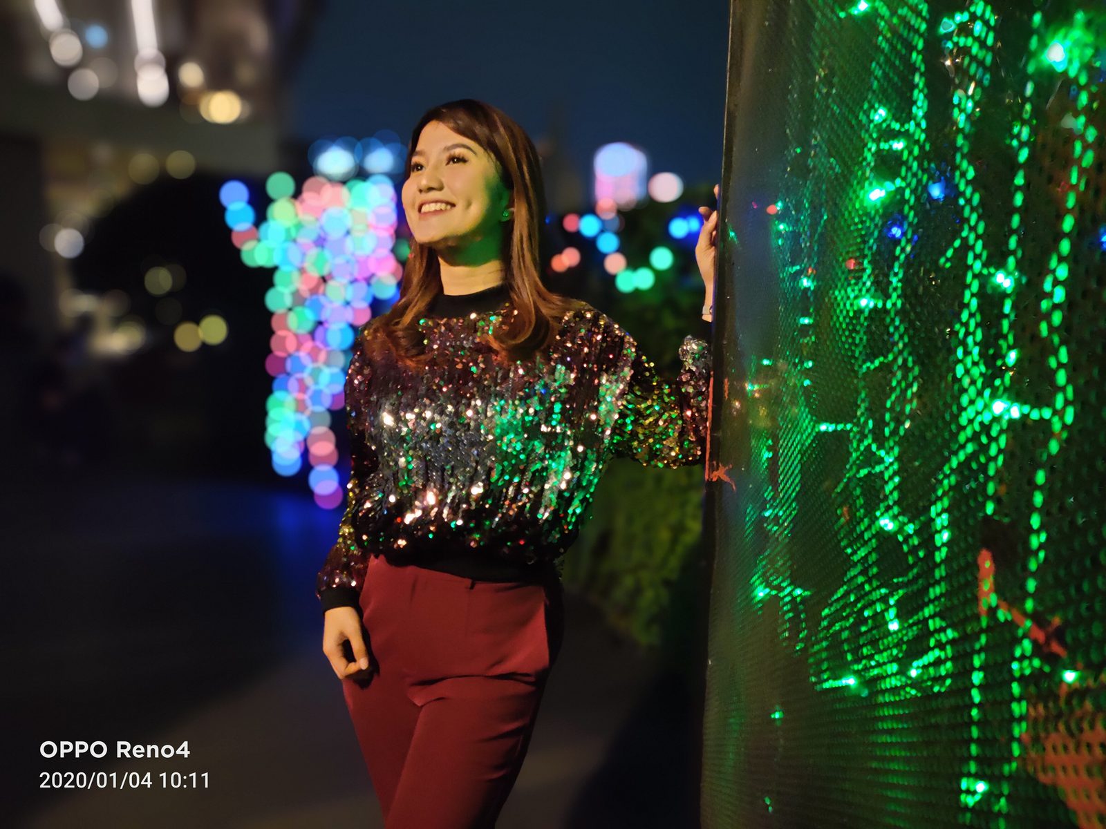 Night Flare Portrait + umbrella continuous lamp