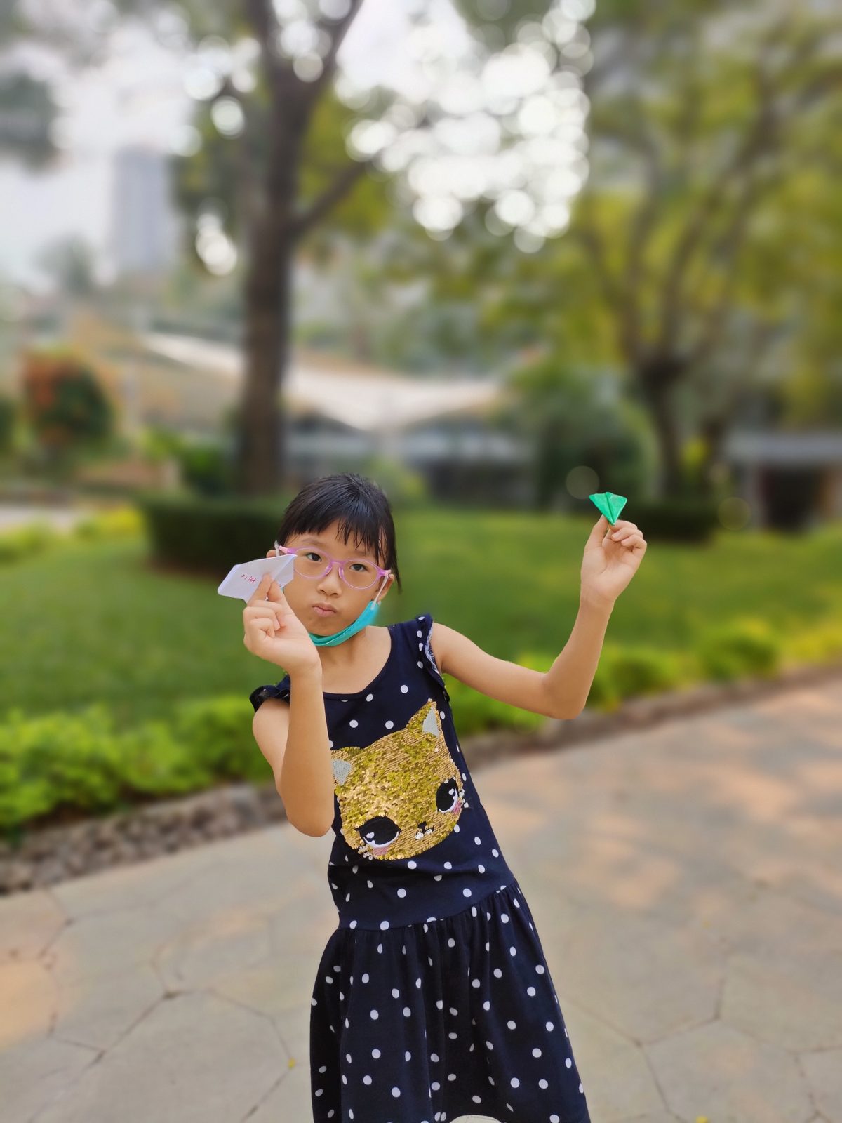 51365530317 Bokeh Flare Portrait kamera belakang