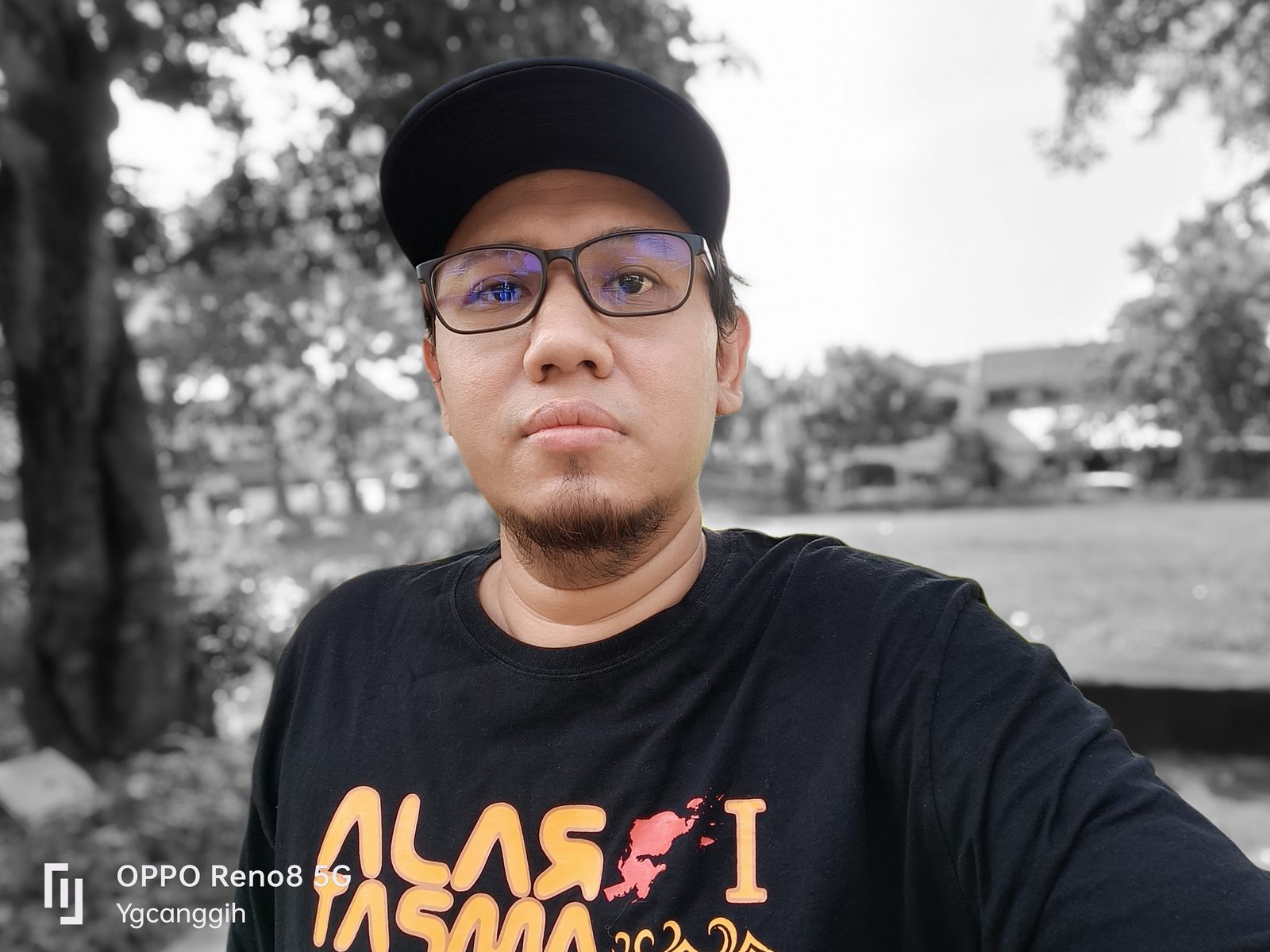 52304412882 (Yangcanggih.com) OPPO Reno8 5G AI Color Portrait