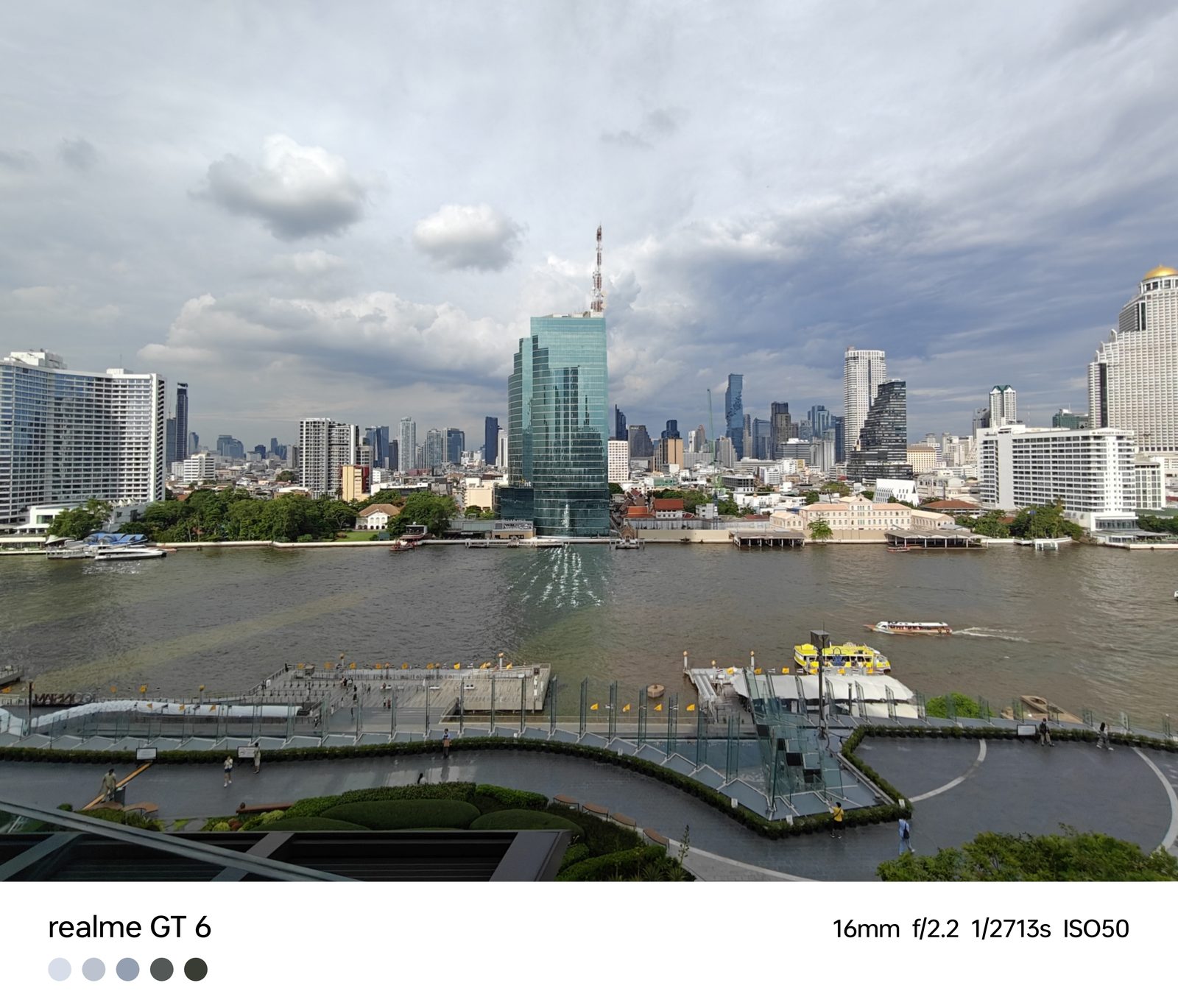 53904584725 realme GT 6 - Foto 9