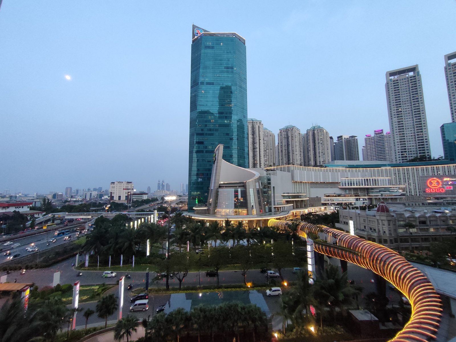 48939637338 ultra wide realme xt