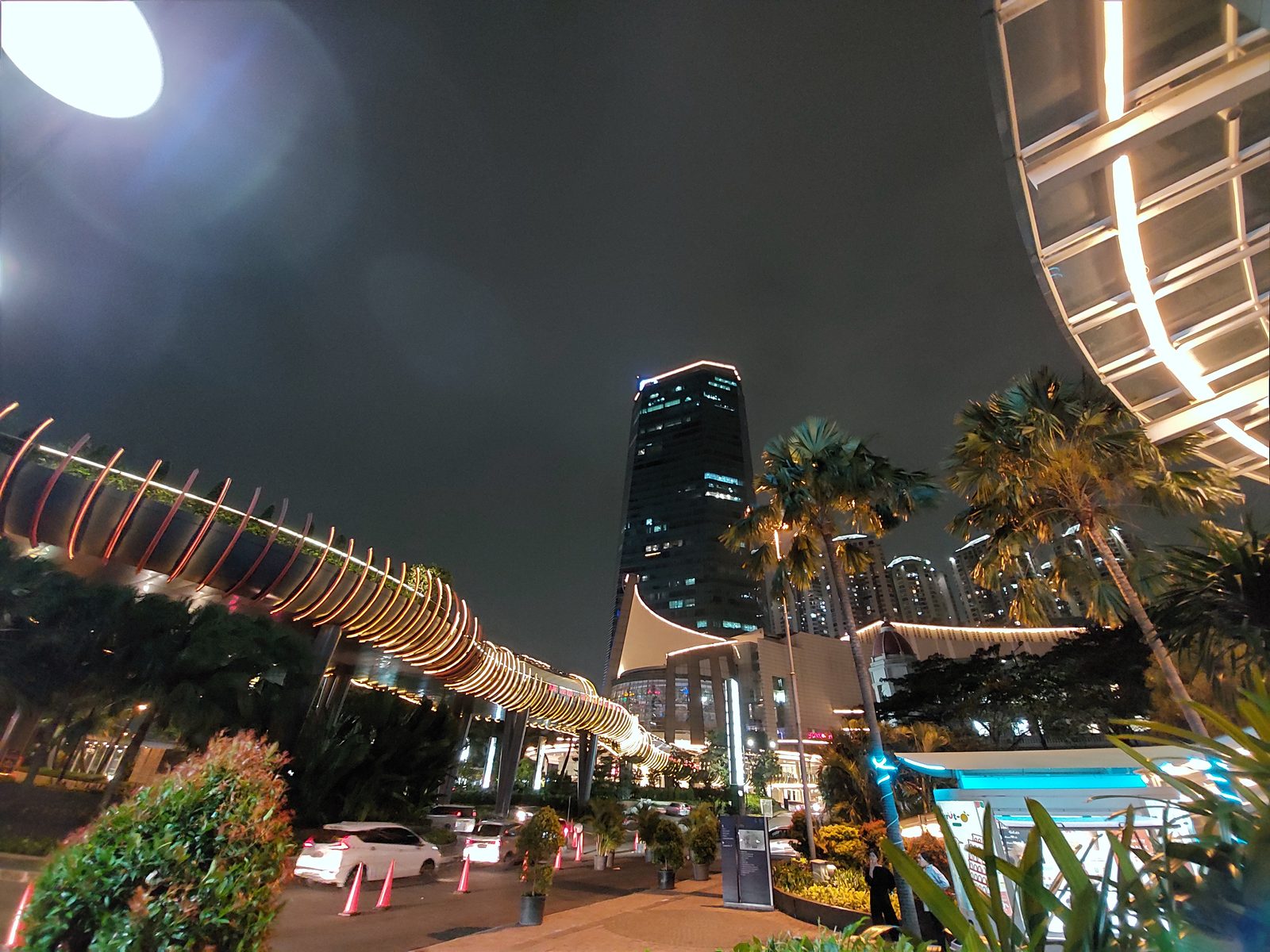 51189963280 Night Mode Ultra-Wide Galaxy 52