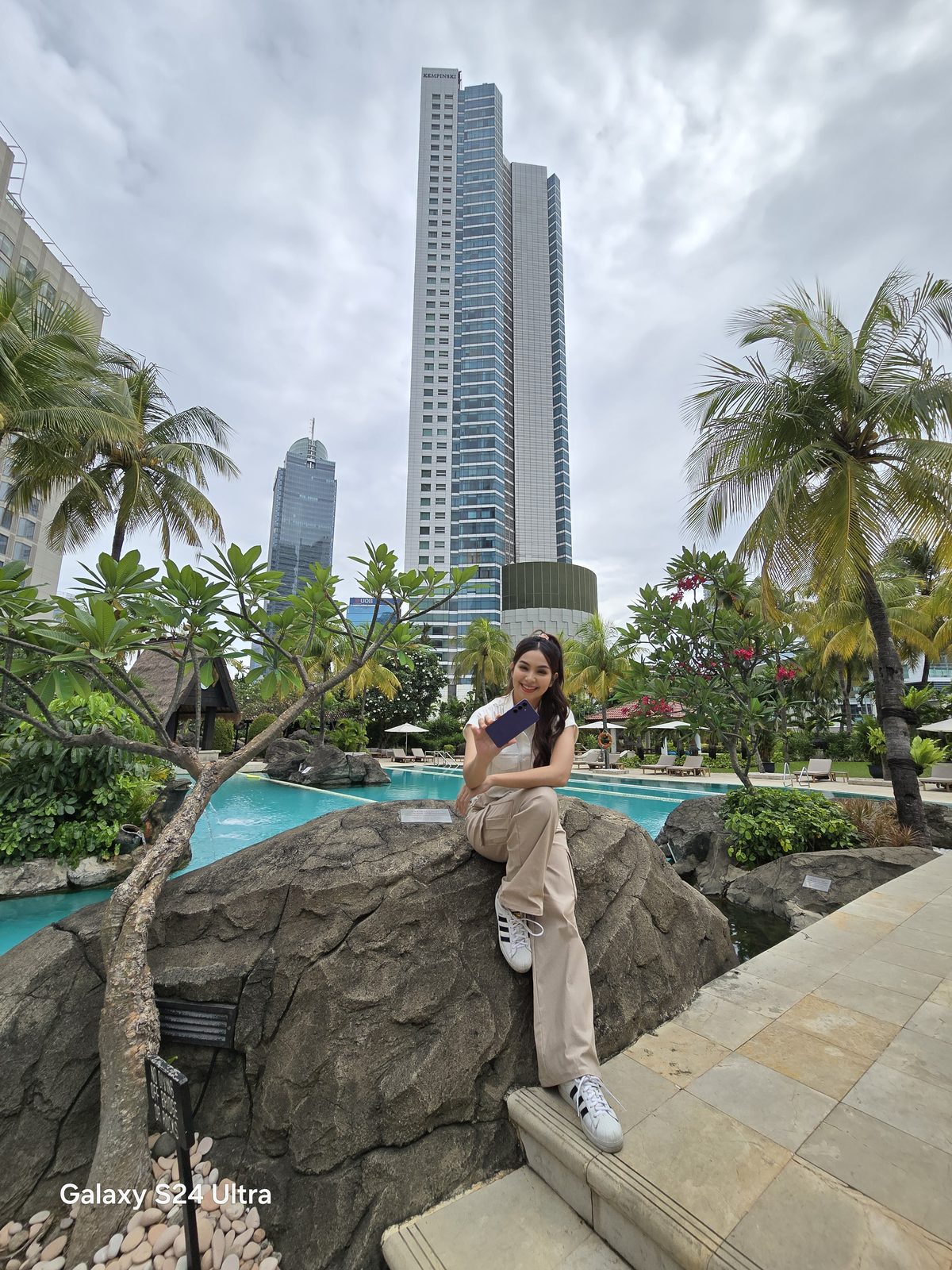 53472366025 ultra wide 0,6x