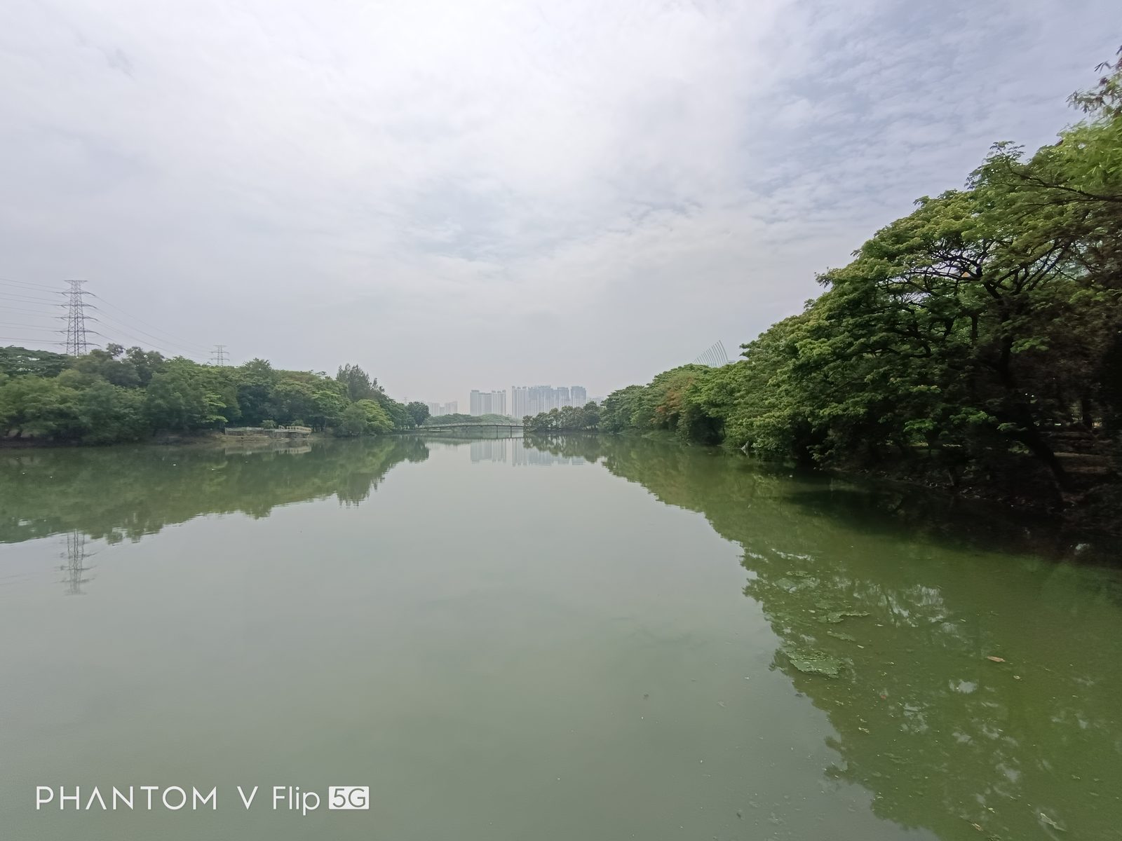 TECNO PHANTOM V FLIP 5G - Foto 6