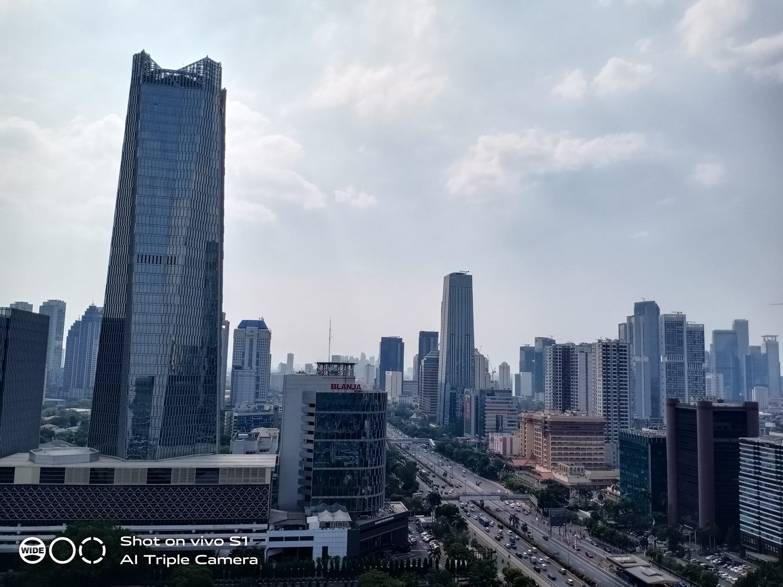 48494382207 Hasil kamera Vivo S1 (5)