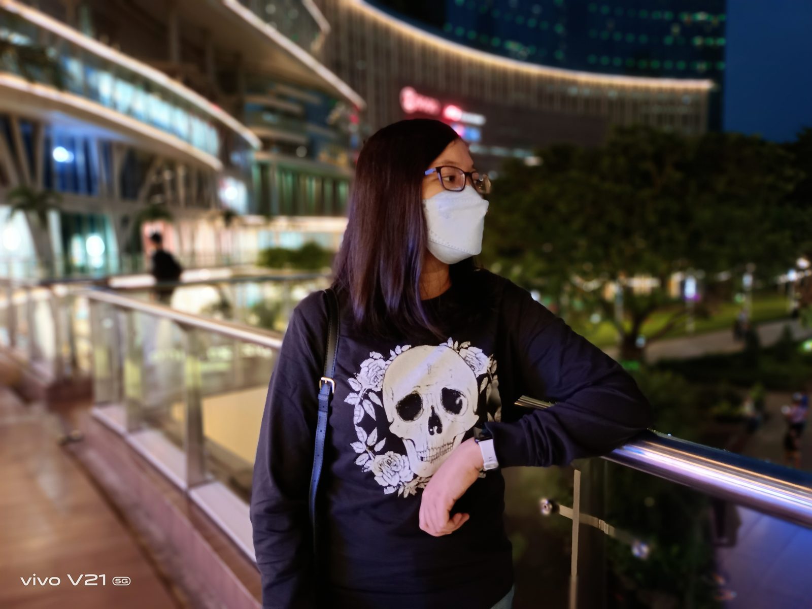 51244980535 Portrait vivo V21 5G (1)