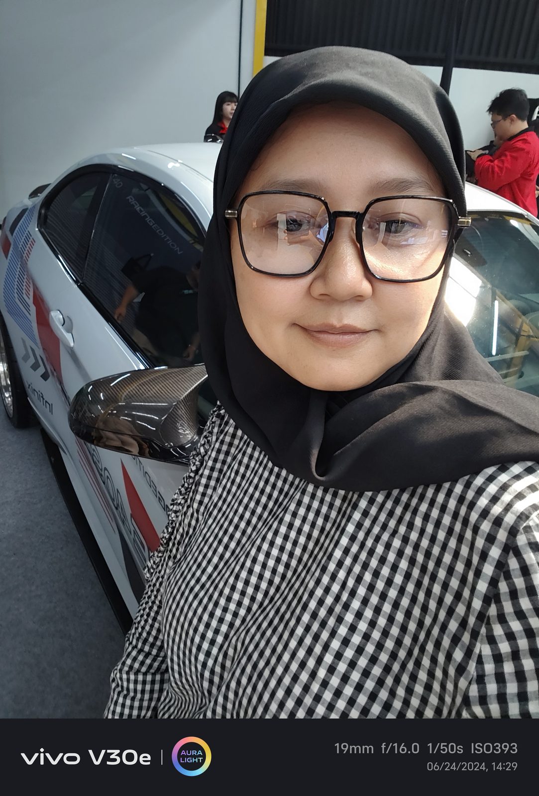 vivo V30e - Foto 2