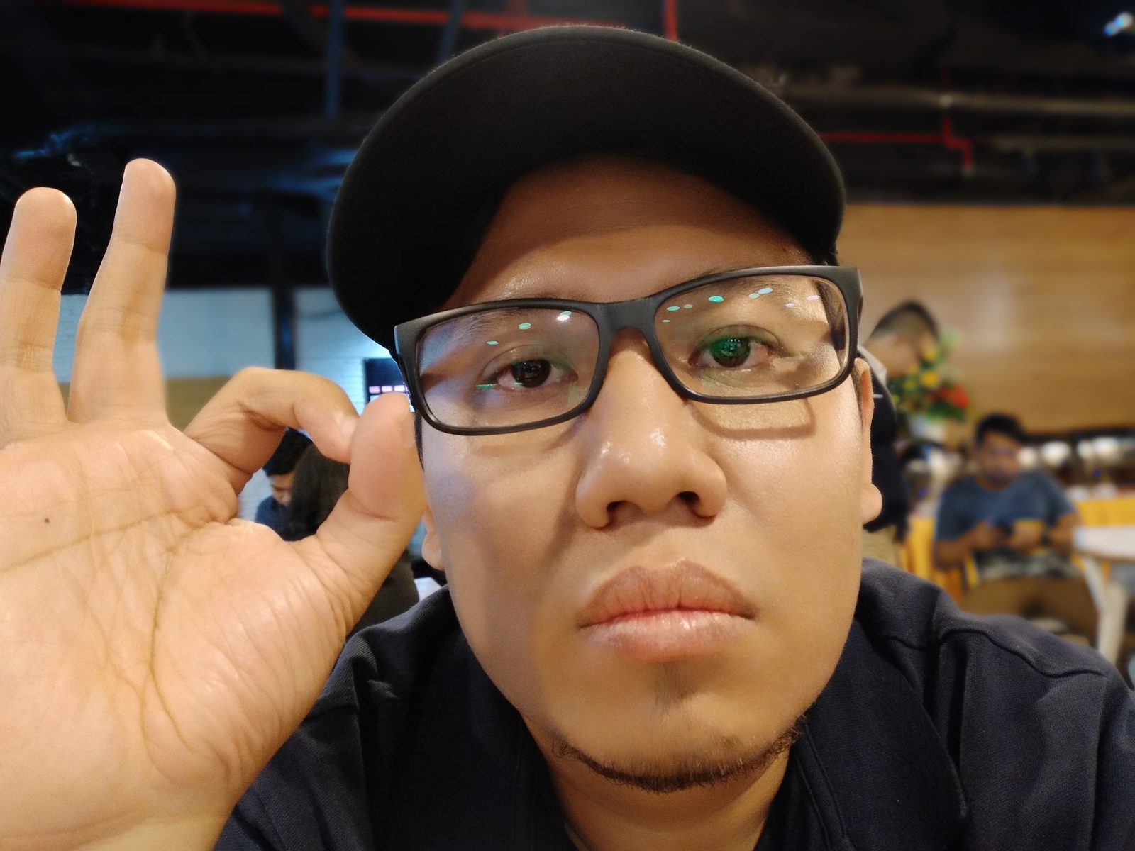 26640760037 Hasil foto Vivo V9 (2)